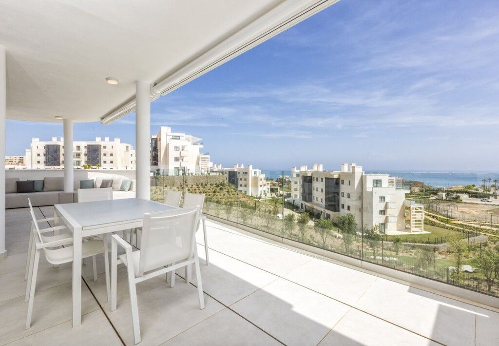 Apartamento en planta media en Higueron, Higueron, 7/12