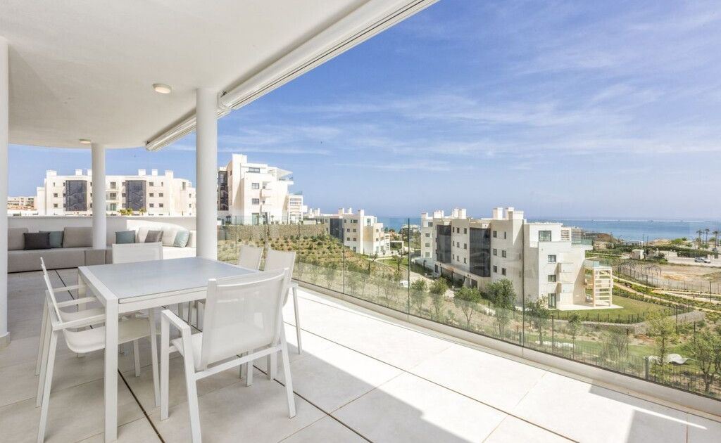 Apartamento en planta media en Higueron, Higueron, 7/12
