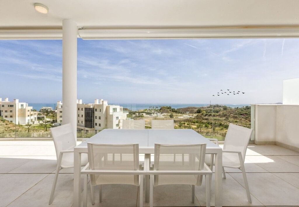 Apartamento en planta media en Higueron, Higueron, 8/12