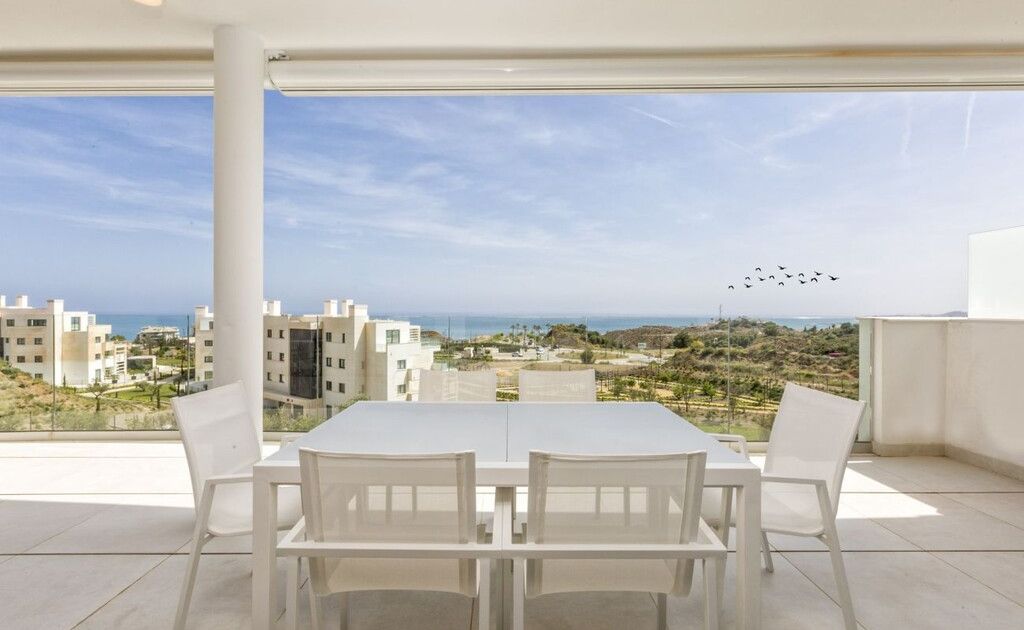 Apartamento en planta media en Higueron, Higueron, 8/12