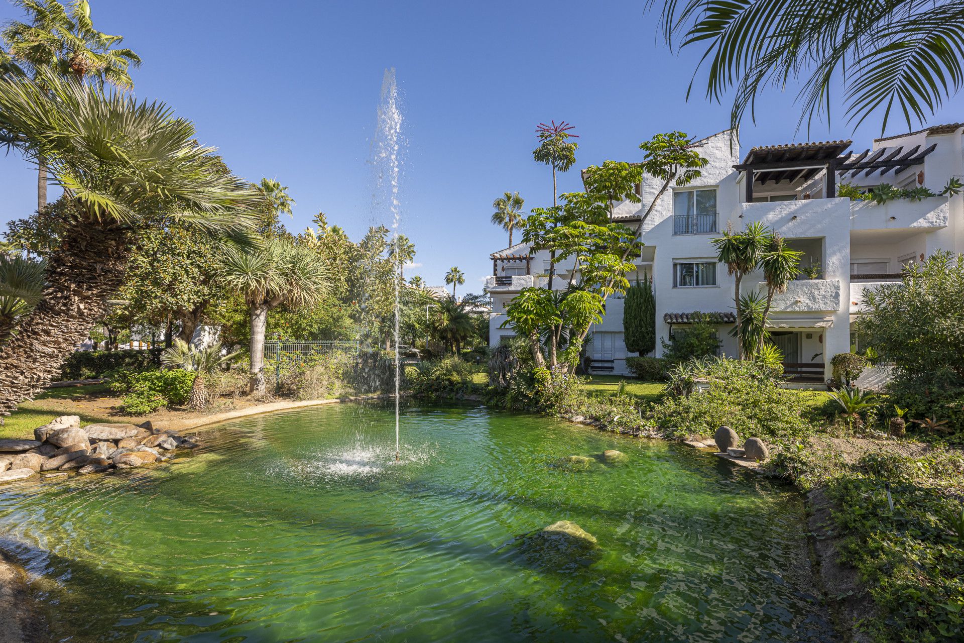 Marklägenhet i Estepona, Costalita, Estepona, 2/12