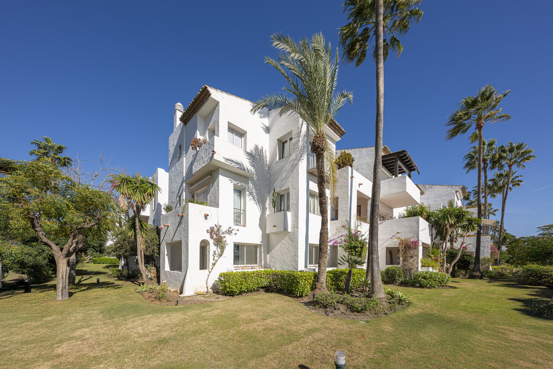 Marklägenhet i Estepona, Costalita, Estepona, 3/12