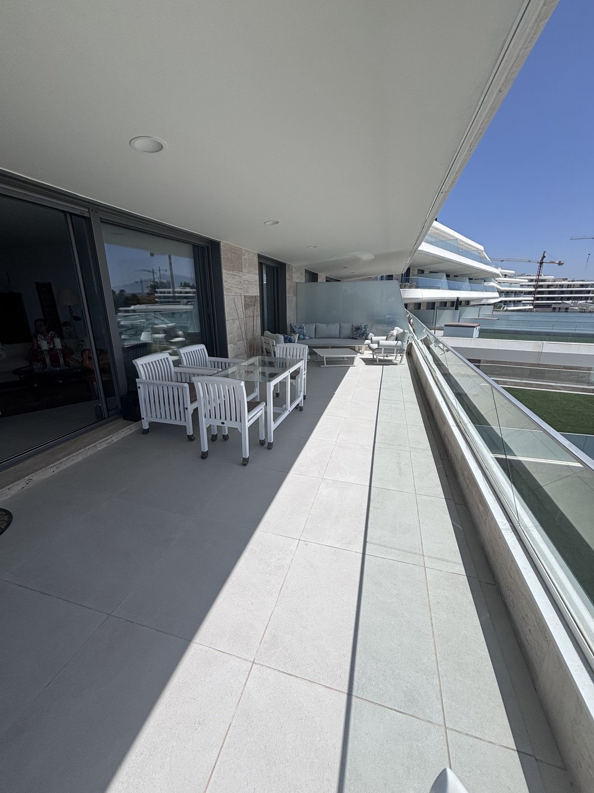 Apartamento de Planta Media en Selwo, Selwo, 4/12