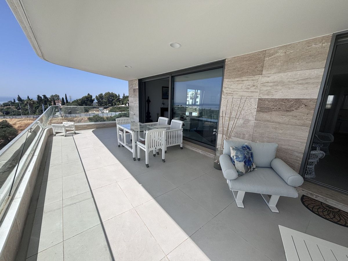 Apartamento de Planta Media en Selwo, Selwo, 5/12
