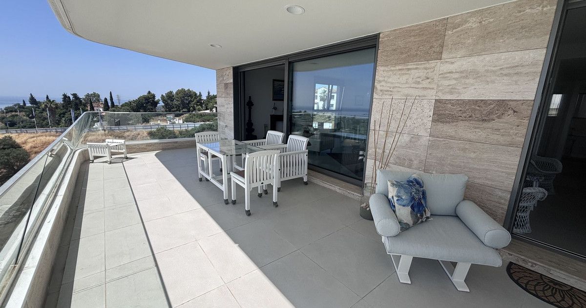 Apartamento de Planta Media en Selwo, Selwo, 5/12