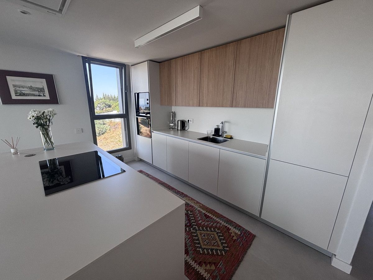 Apartamento de Planta Media en Selwo, Selwo, 10/12