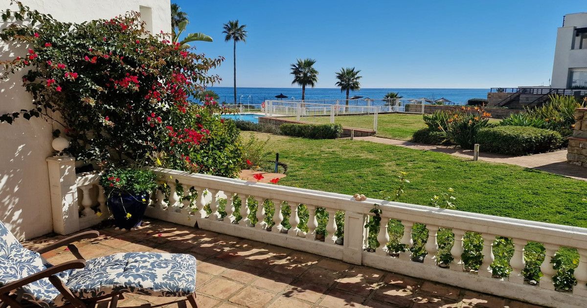 Parhus i Casares, Casares, 3/12