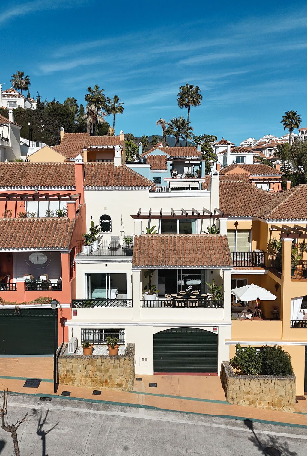 Townhouse in Nueva Andalucía, Nueva Andalucía, 2/12