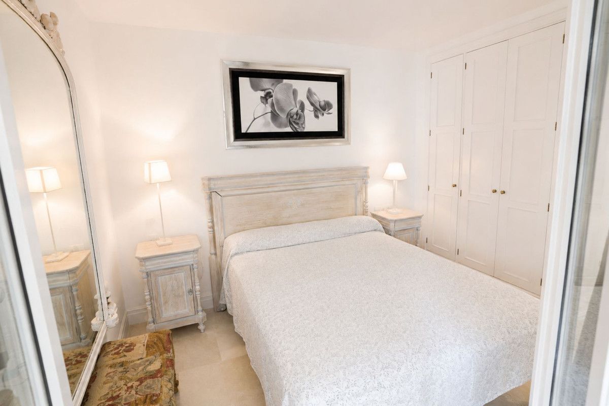 Mittelgeschoss-Apartment in Marbella, Marbella, 12/12