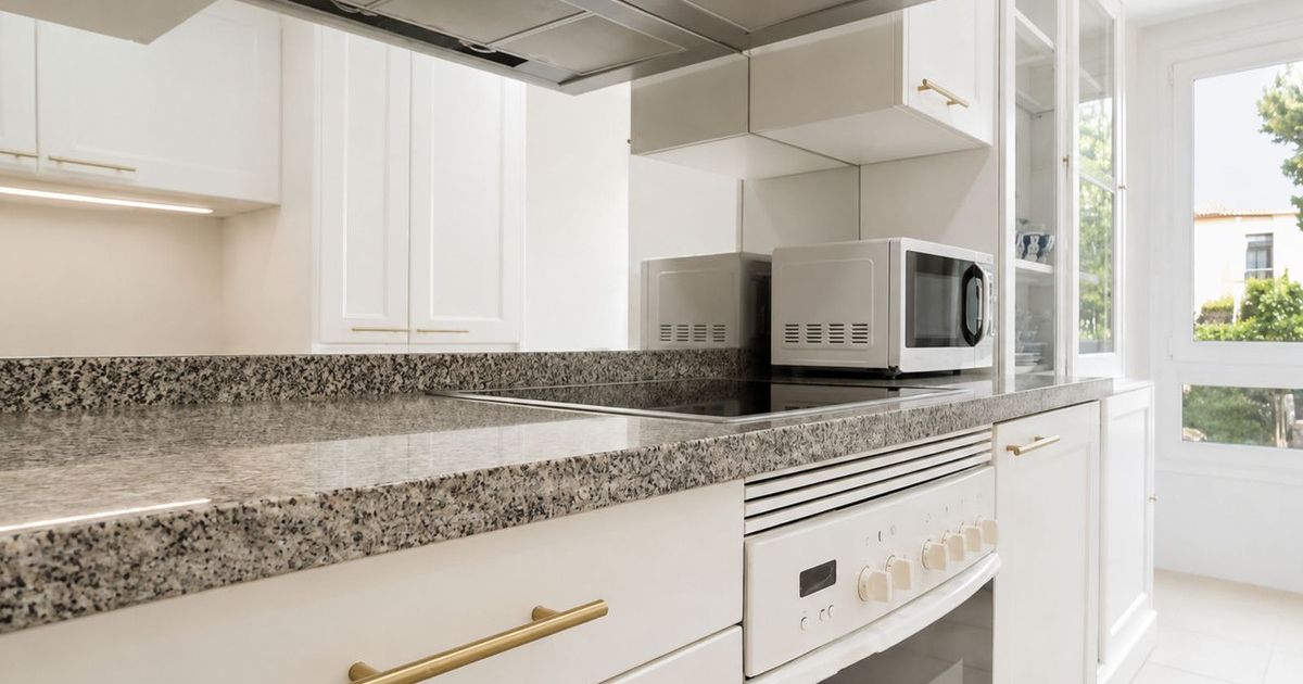 Mittelgeschoss-Apartment in Marbella, Marbella, 7/12