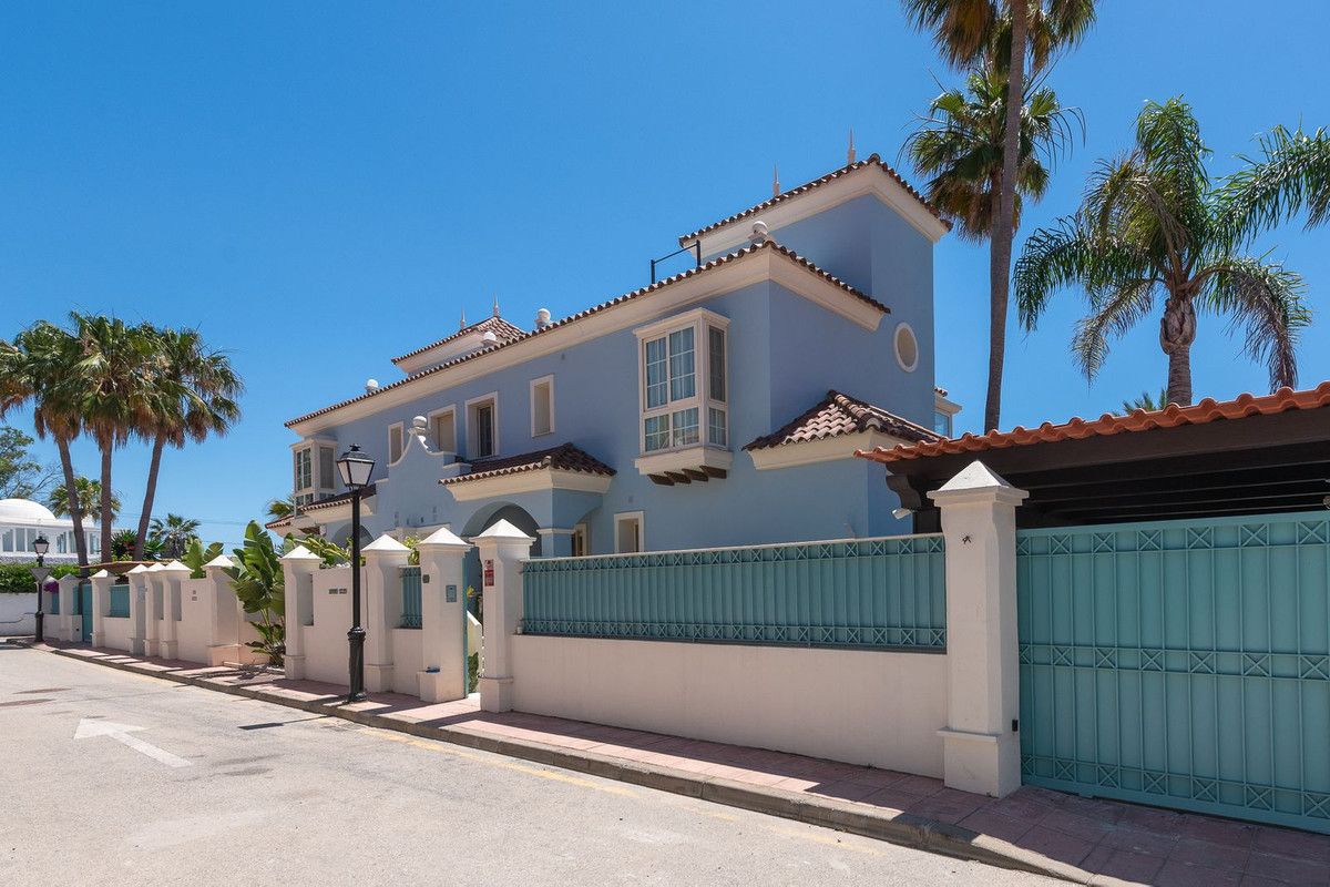 Fristående villa i Puerto Banús, Puerto Banús, 9/12
