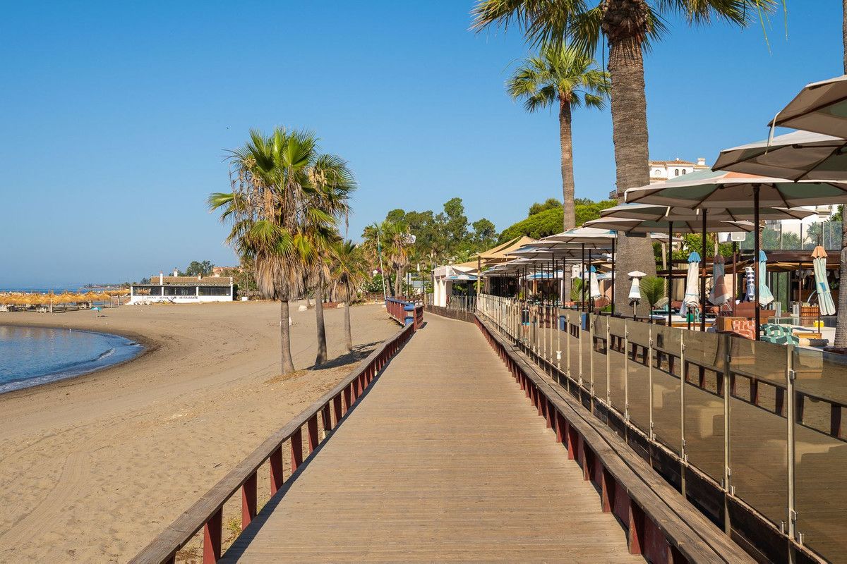 Апартаменты на среднем этаже в Puerto Banús, Puerto Banús, 4/12
