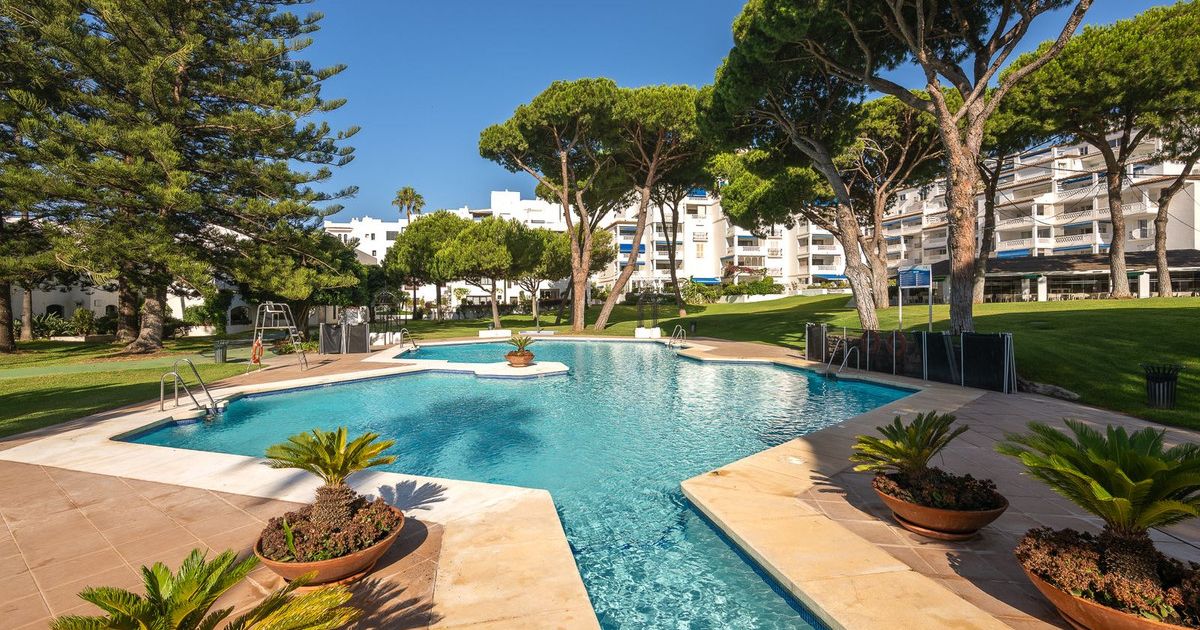 Апартаменты на среднем этаже в Puerto Banús, Puerto Banús, 6/12