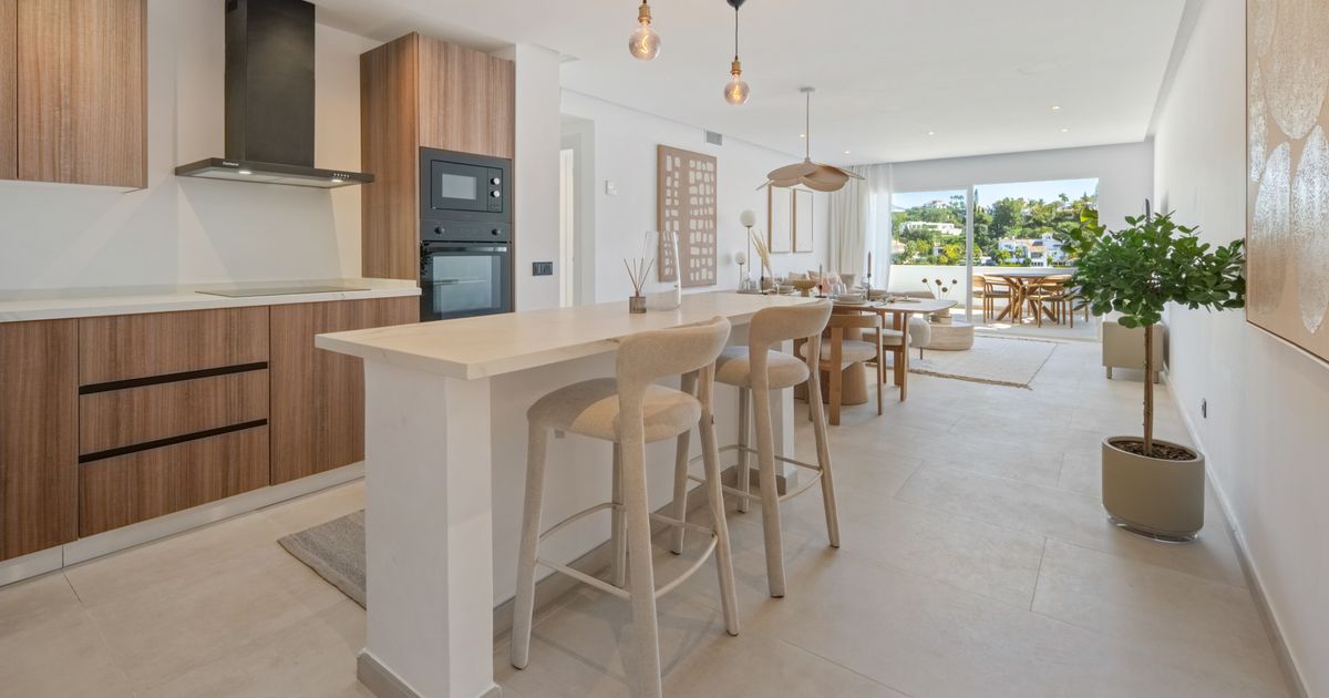 Apartment in Benahavis, La Quinta, Benahavis, 8/12