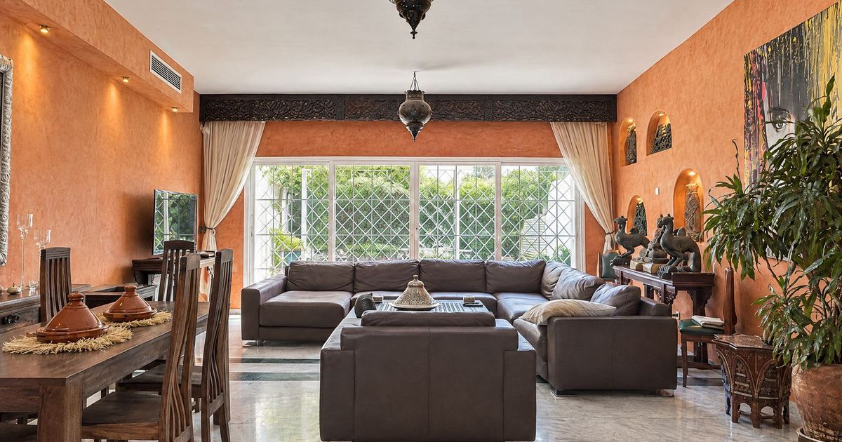 Semi-Detached House in Estepona, Estepona, 3/12