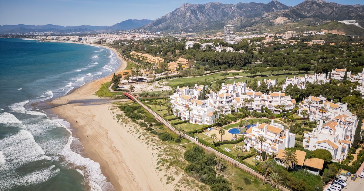 Lägenhet i Marbella East, Los Monteros Palm Beach, Marbella East, 1/12
