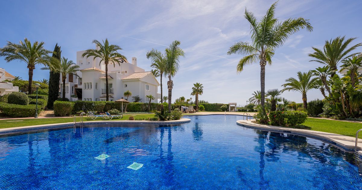 Lägenhet i Marbella East, Los Monteros Palm Beach, Marbella East, 2/12