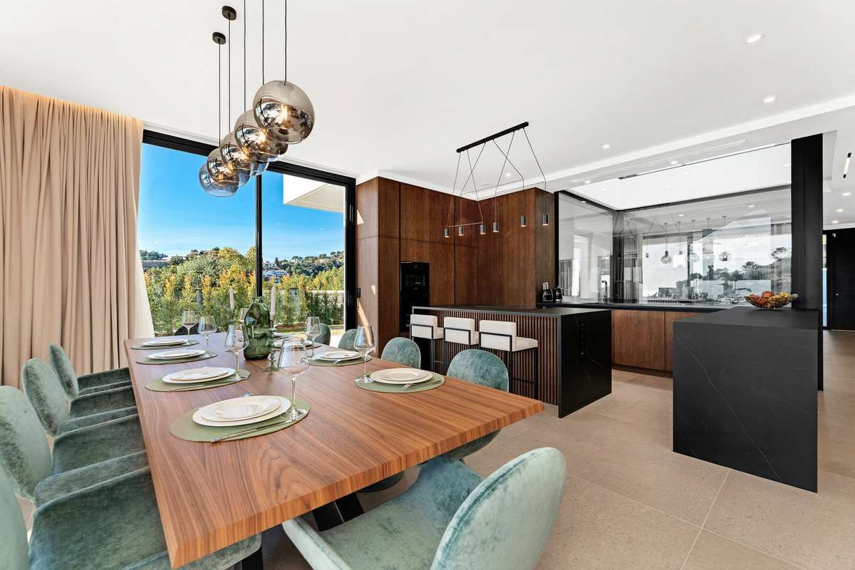 Villa en Benahavis, Benahavis, 5/12