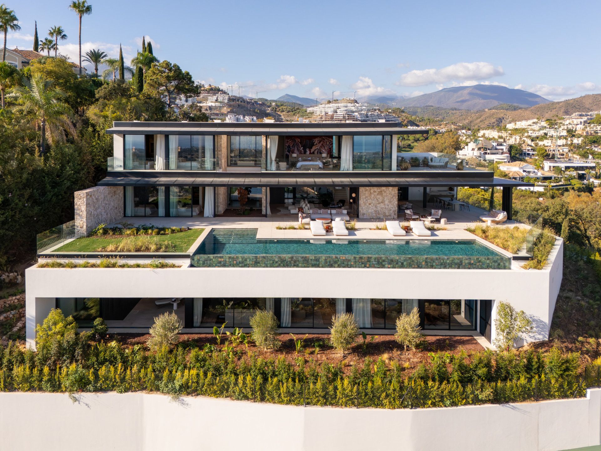 Villa in Benahavis, El Herrojo, Benahavis, 4/12