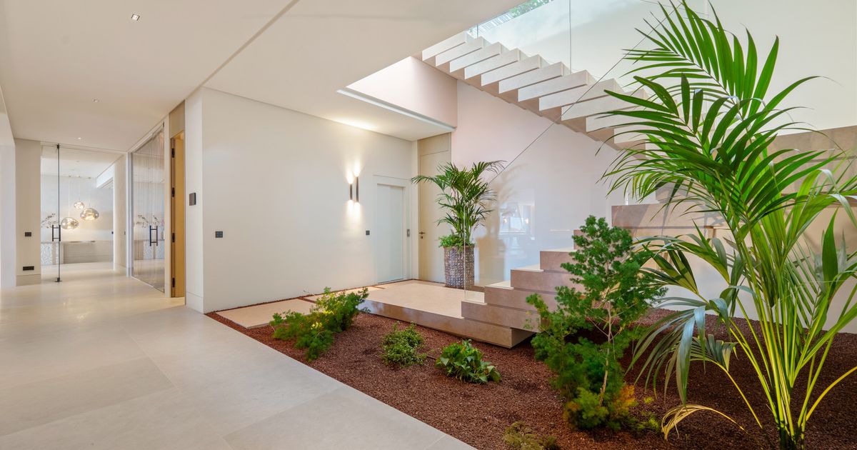 Villa in Benahavis, El Herrojo, Benahavis, 7/12