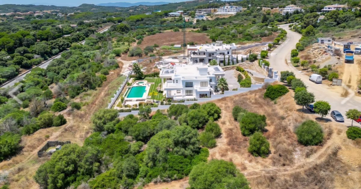 Plot in Sotogrande, Sotogrande, 3/4