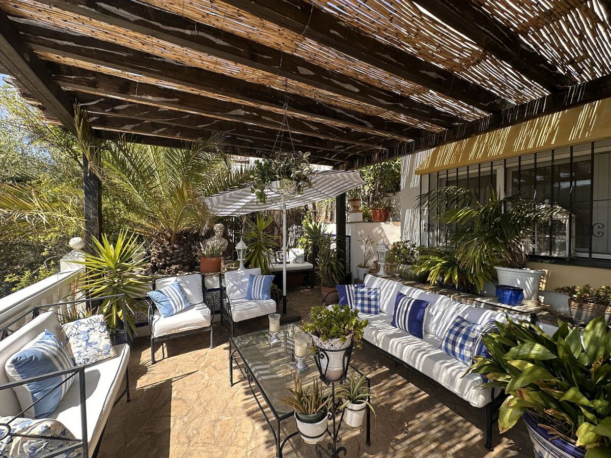 Detached Villa in Monda, Monda, 7/12