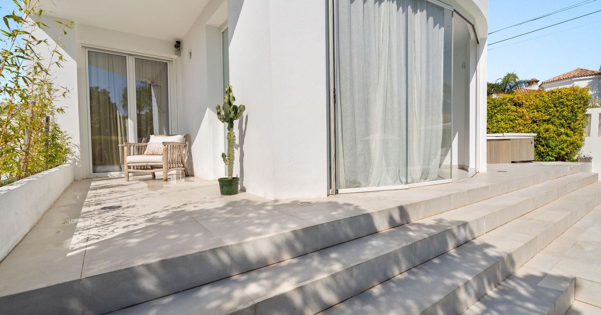 Villa in Marbella East, Marbesa, Marbella East, 6/12