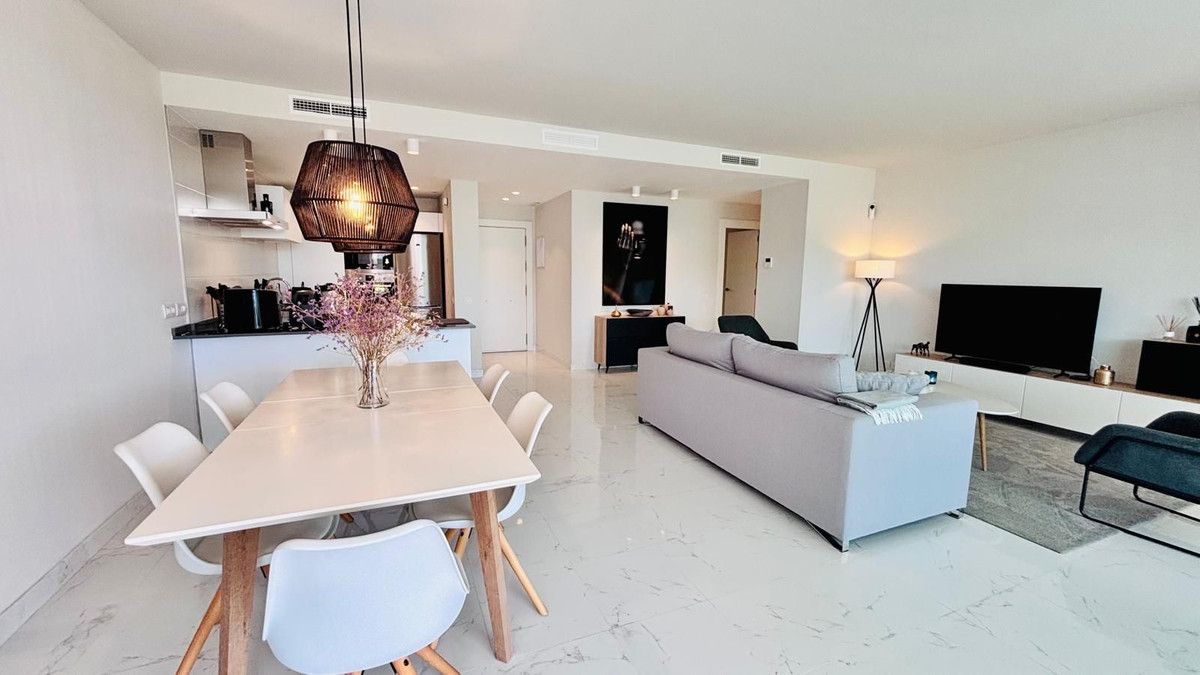 Apartamento en Planta Baja en Casares, Casares, 6/12