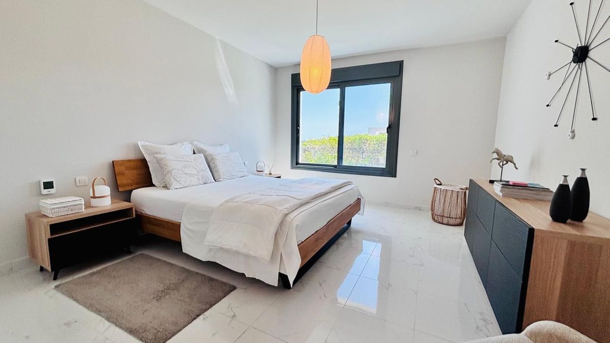 Apartamento en Planta Baja en Casares, Casares, 9/12