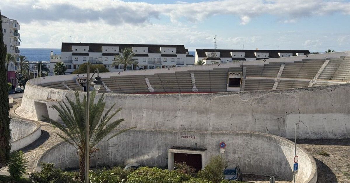 Middle Floor Apartment in Estepona, Estepona, 6/12