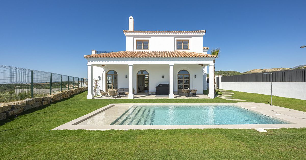 Wolnostojąca willa w Estepona, Estepona, 3/12