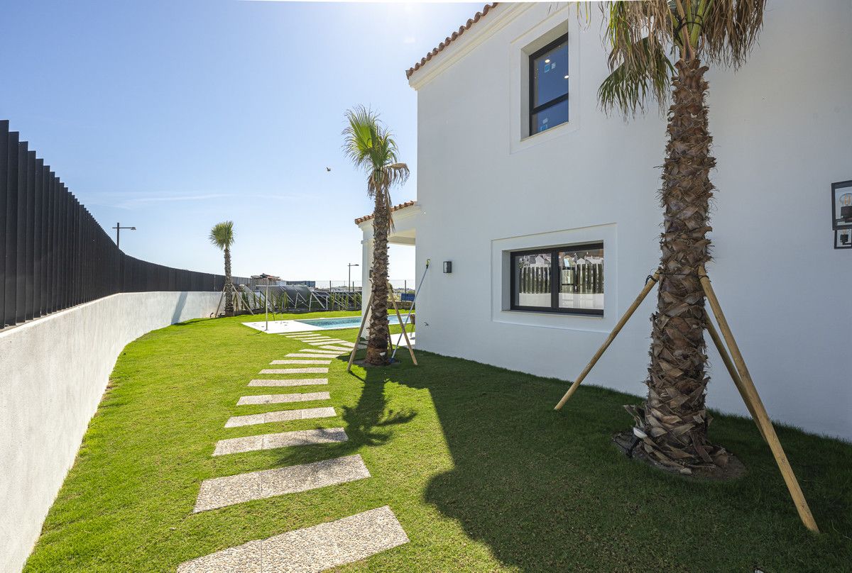 Wolnostojąca willa w Estepona, Estepona, 4/12