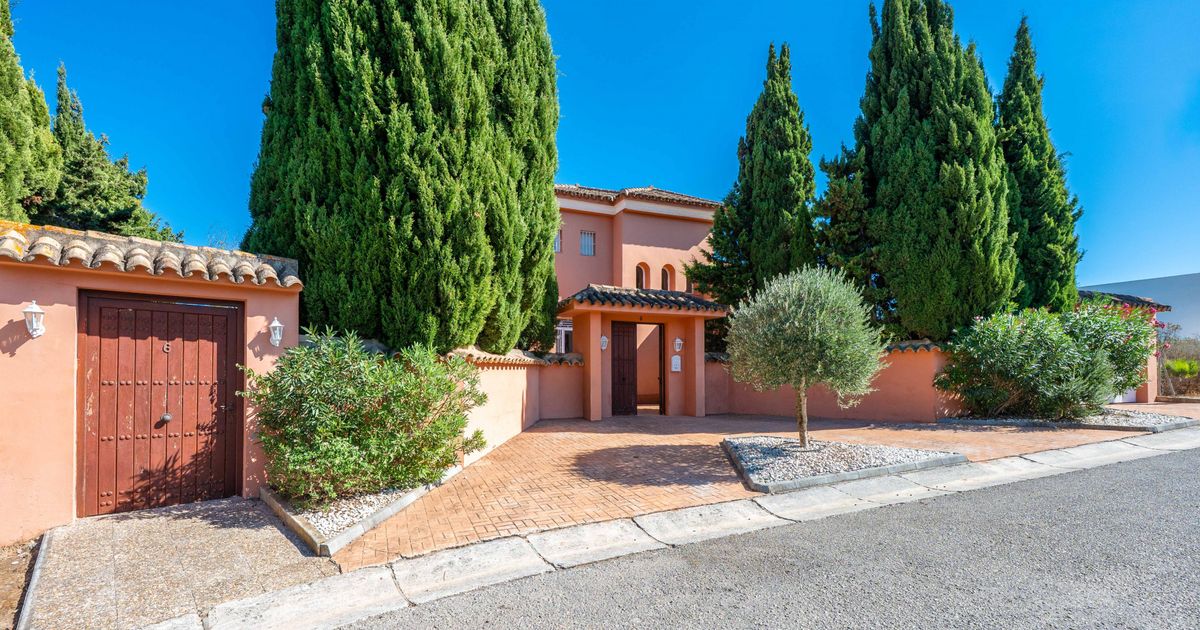 Villa in Sotogrande, Zona B, Sotogrande, 2/12