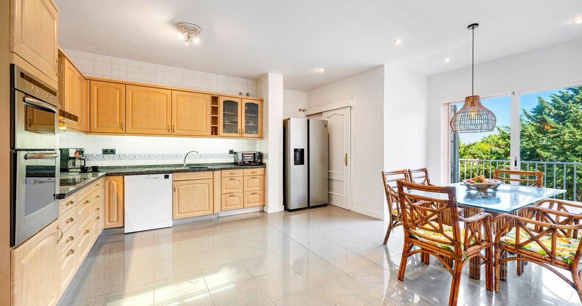 Villa in Sotogrande, Zona B, Sotogrande, 10/12