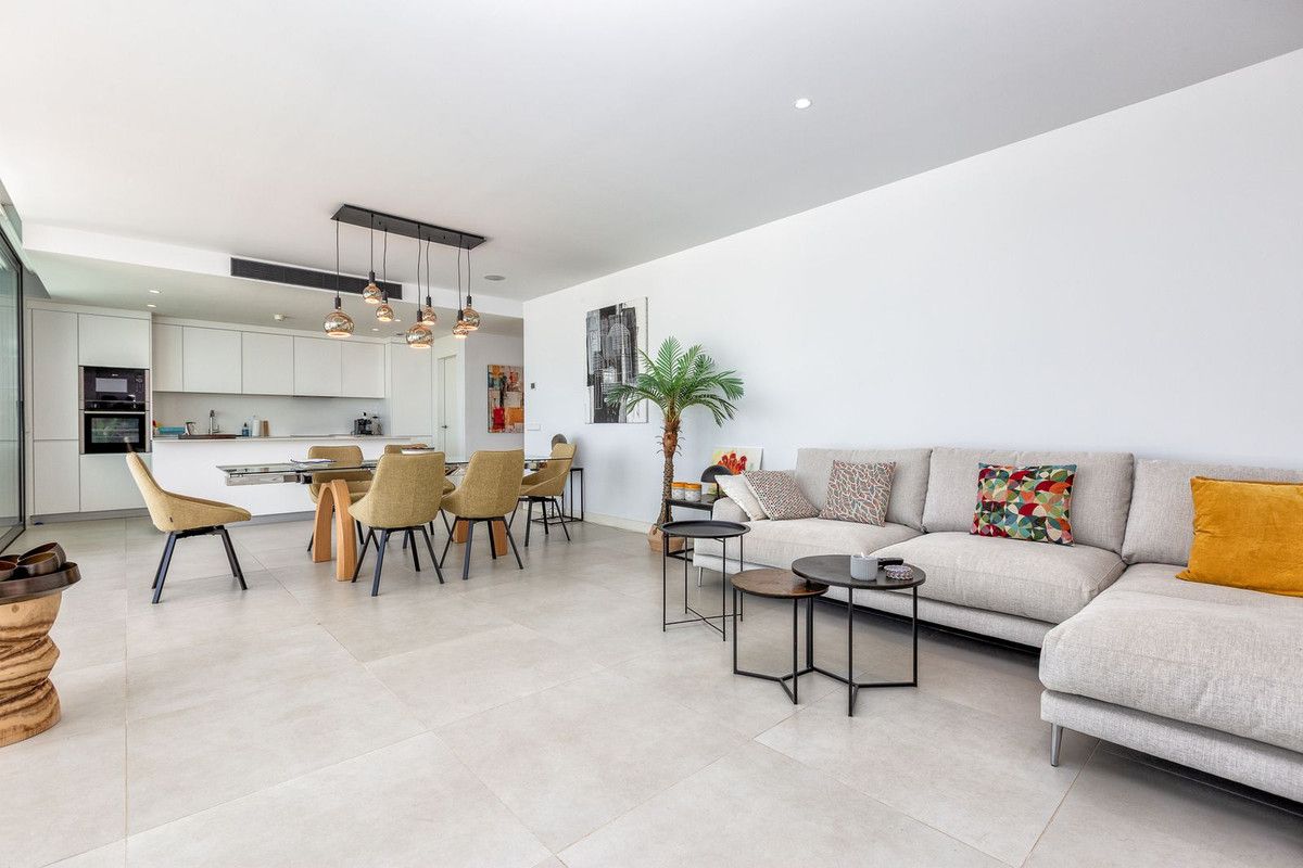 Apartamento de planta media en Higueron, Higueron, 11/12