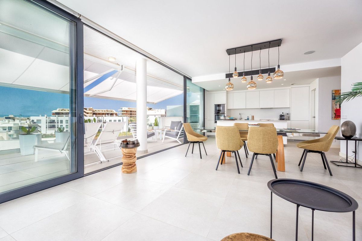 Apartamento de planta media en Higueron, Higueron, 4/12