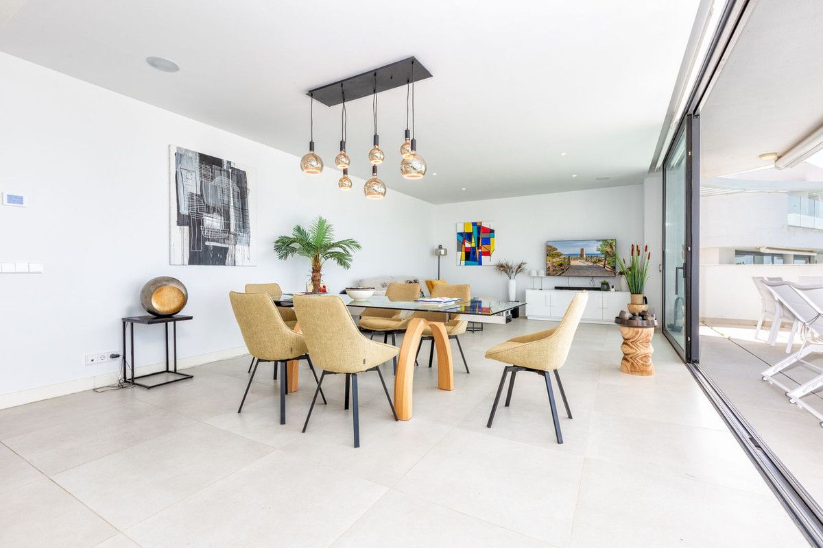 Apartamento de planta media en Higueron, Higueron, 5/12