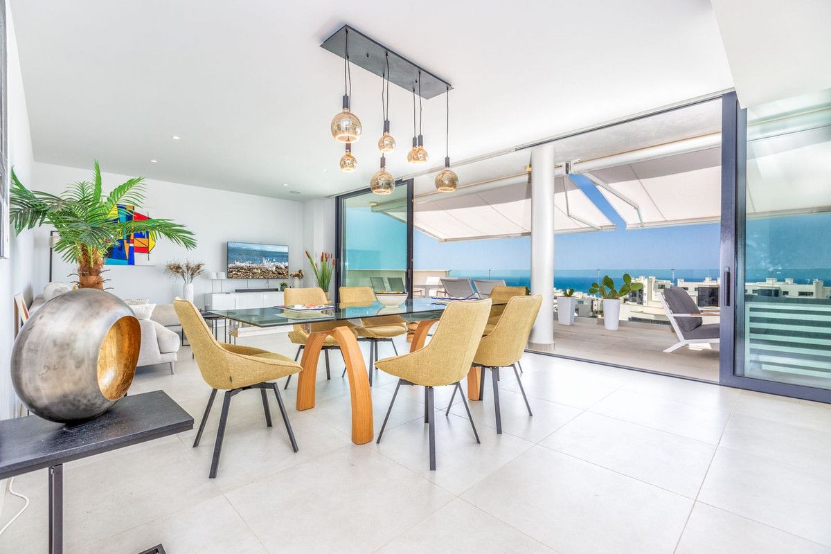 Apartamento de planta media en Higueron, Higueron, 7/12