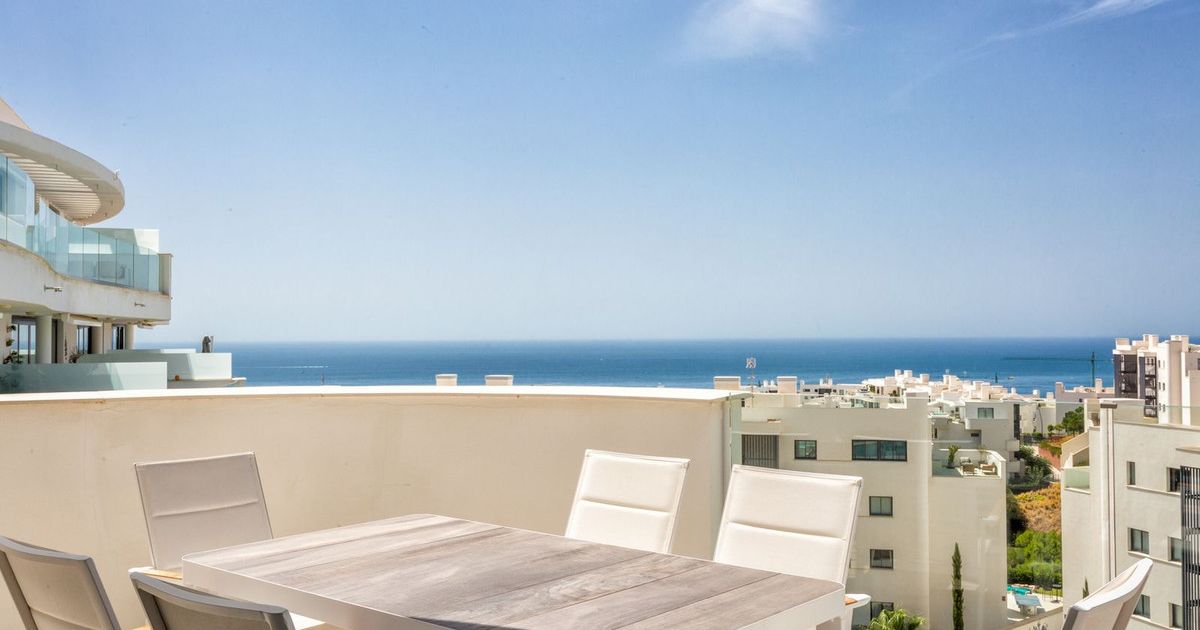 Apartamento de planta media en Higueron, Higueron, 10/12