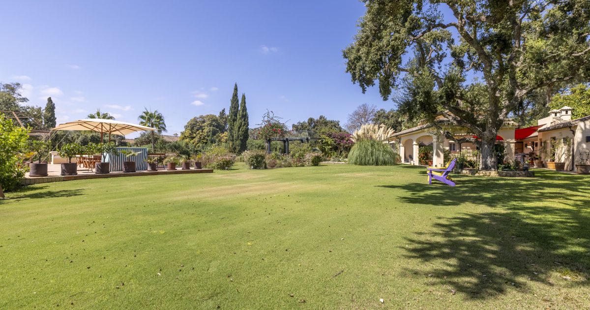 Вилла в Sotogrande, Zona E, Sotogrande, 4/12