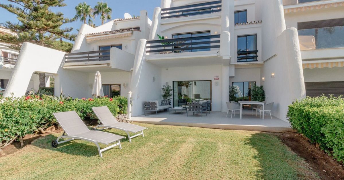 Townhouse in Puerto Banús, Puerto Banús, 1/12