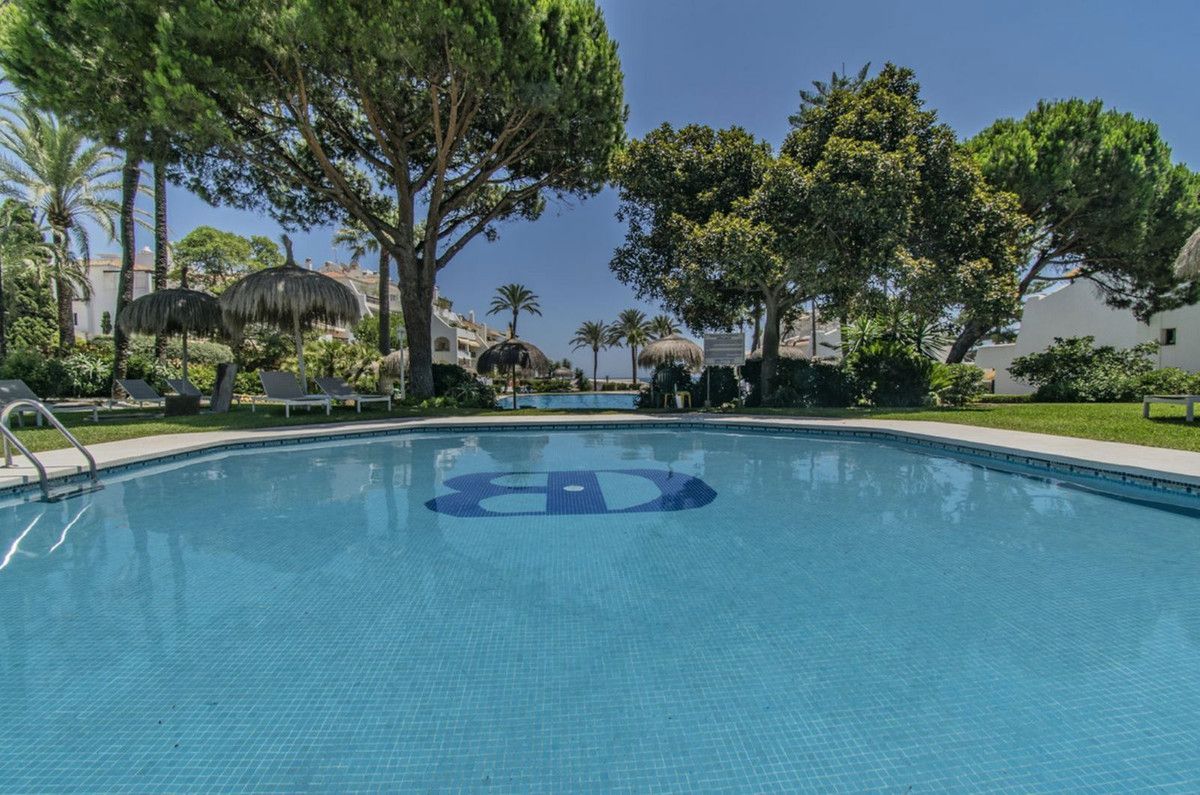 Townhouse in Puerto Banús, Puerto Banús, 5/12