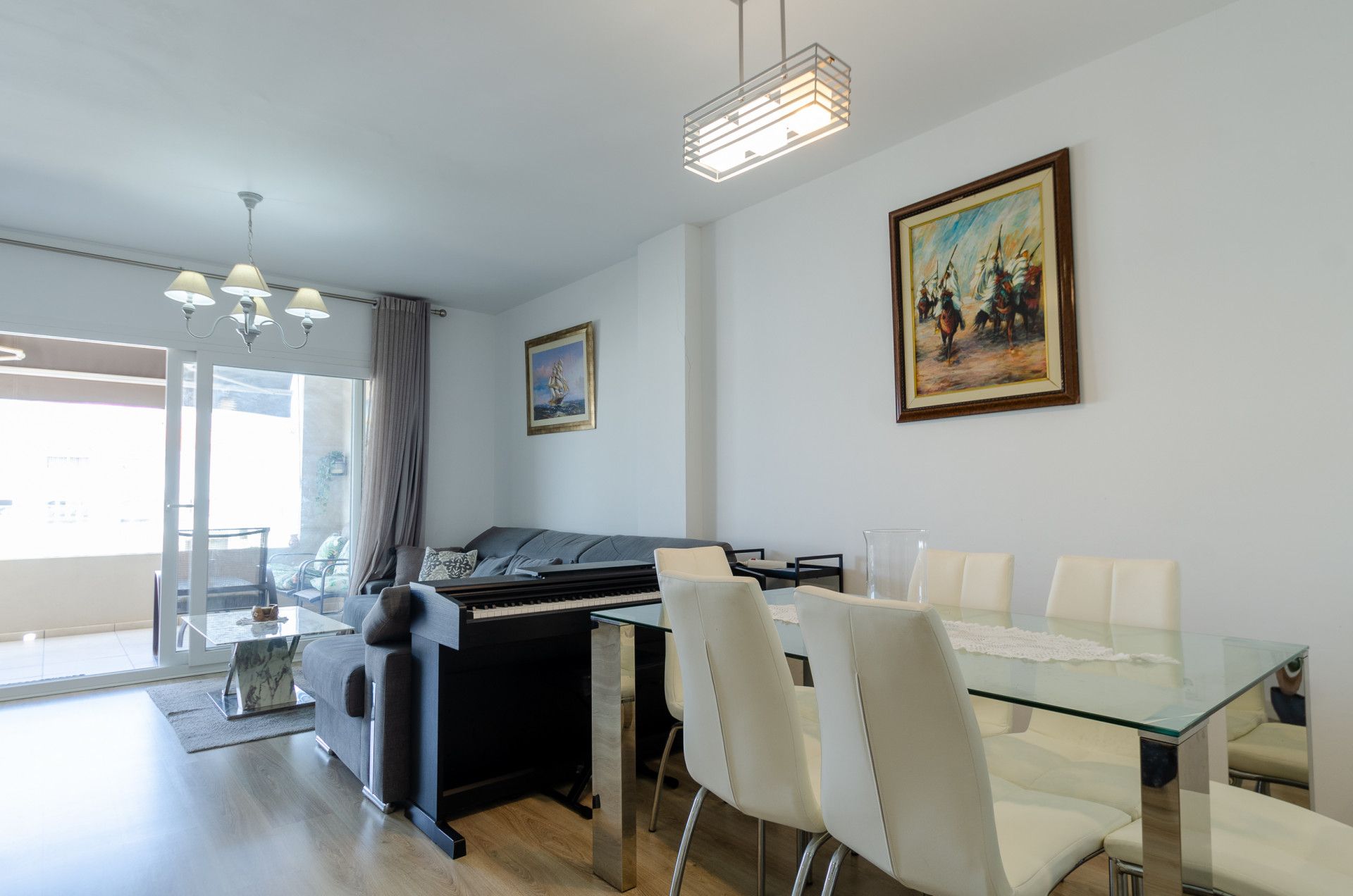 Apartment in Nueva Andalucia, La Campana, Nueva Andalucia, 5/12