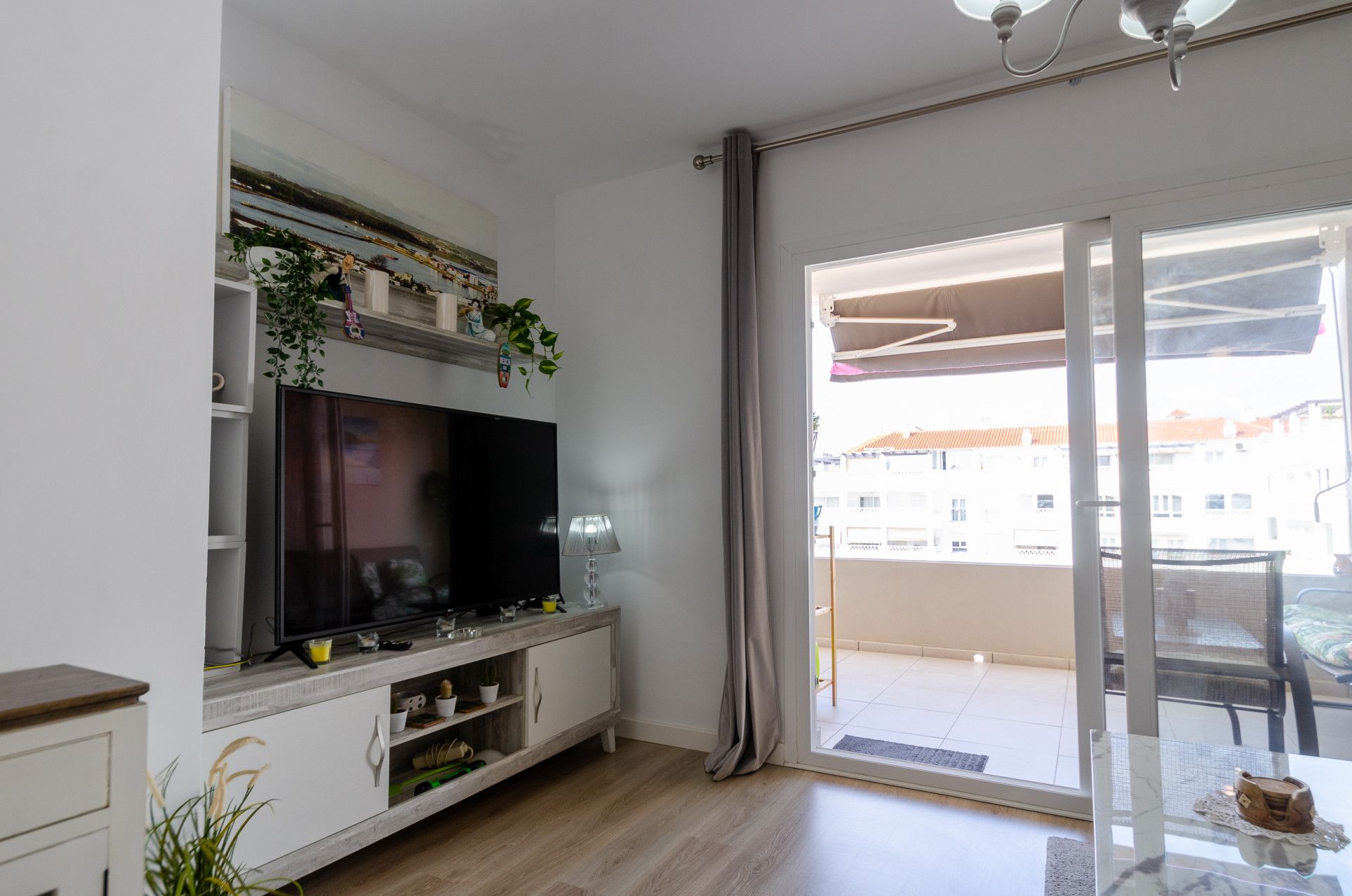 Apartment in Nueva Andalucia, La Campana, Nueva Andalucia, 6/12