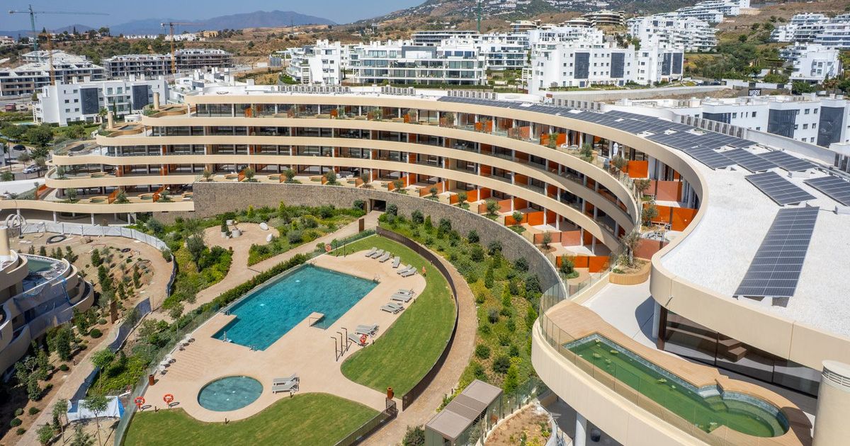 Apartamento de Planta Media en Fuengirola, Fuengirola, 1/12