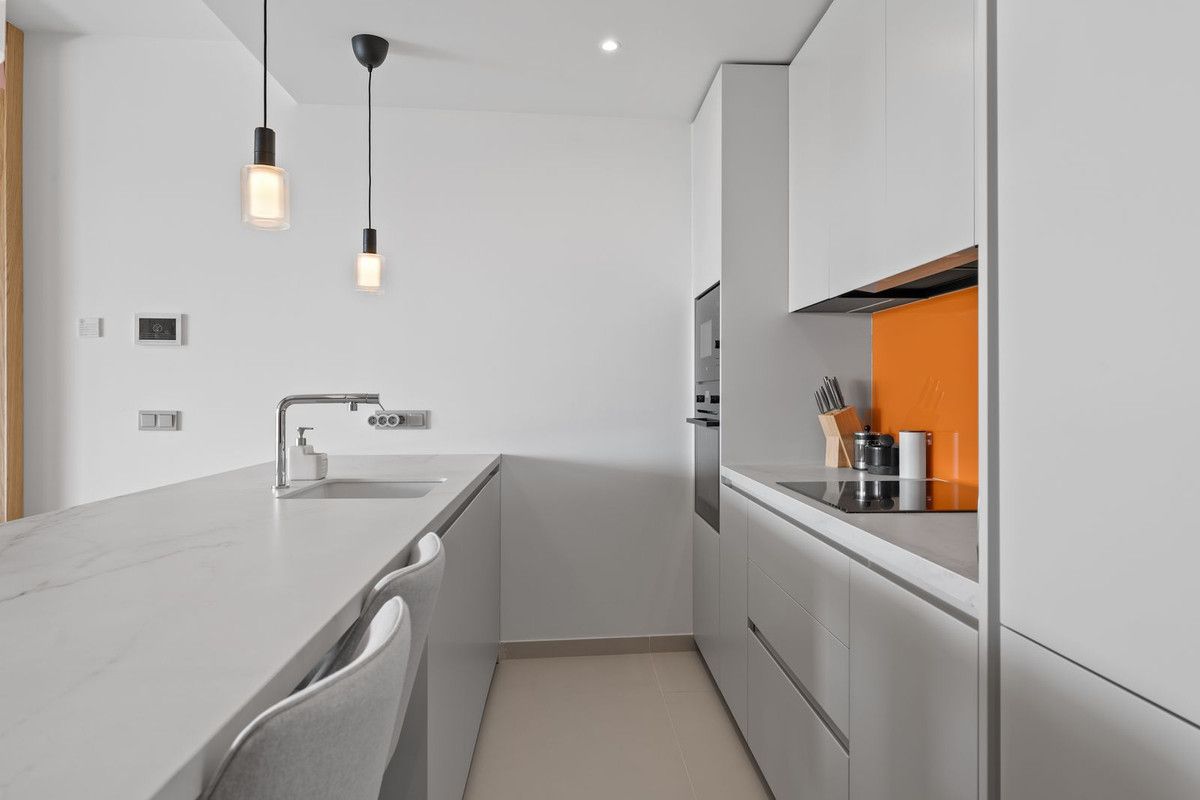 Apartamento de Planta Media en Fuengirola, Fuengirola, 2/12