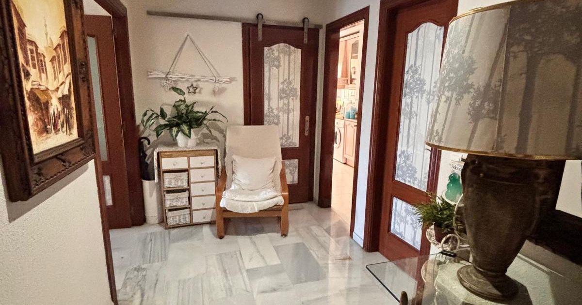 Lägenhet på mellanvåningen i Marbella, Marbella, 3/12