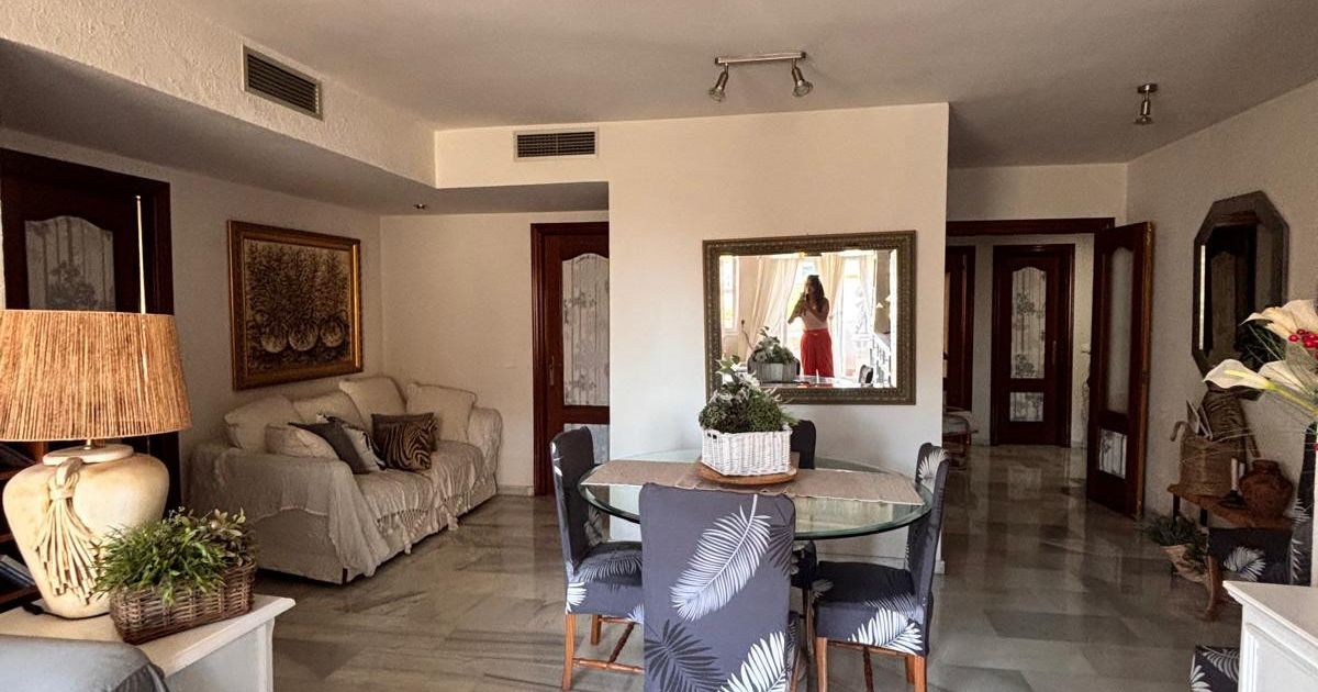 Lägenhet på mellanvåningen i Marbella, Marbella, 8/12