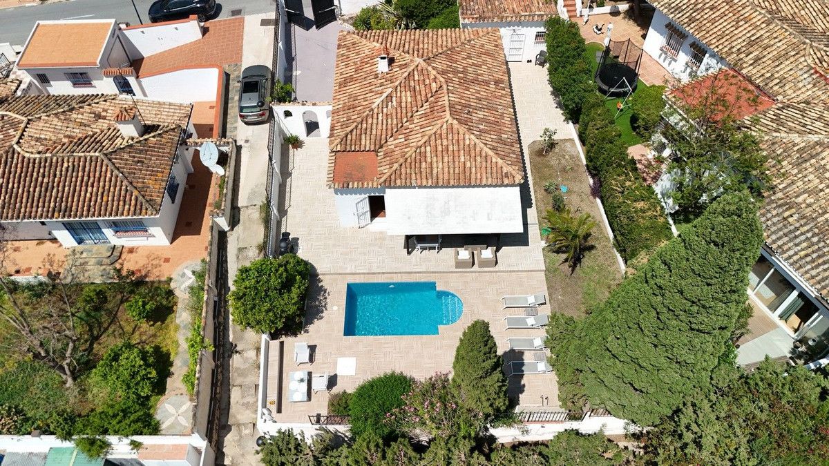 Freistehende Villa in La Capellanía, La Capellania, 10/12