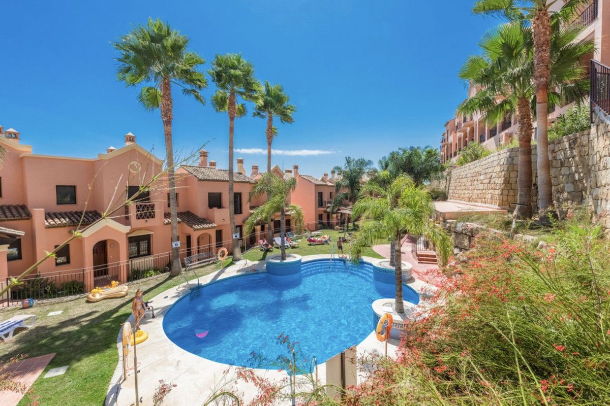 Таунхаус в Estepona, Estepona, 2/12
